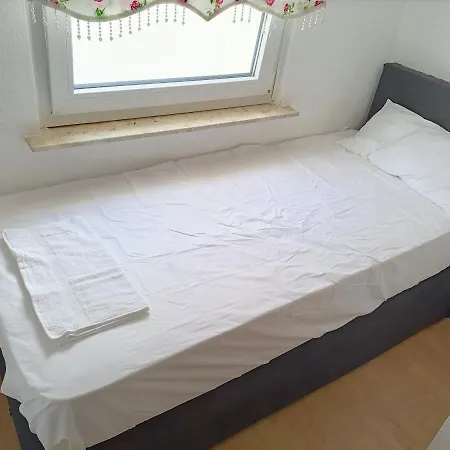 Fmi29,4zimmer 라운하임